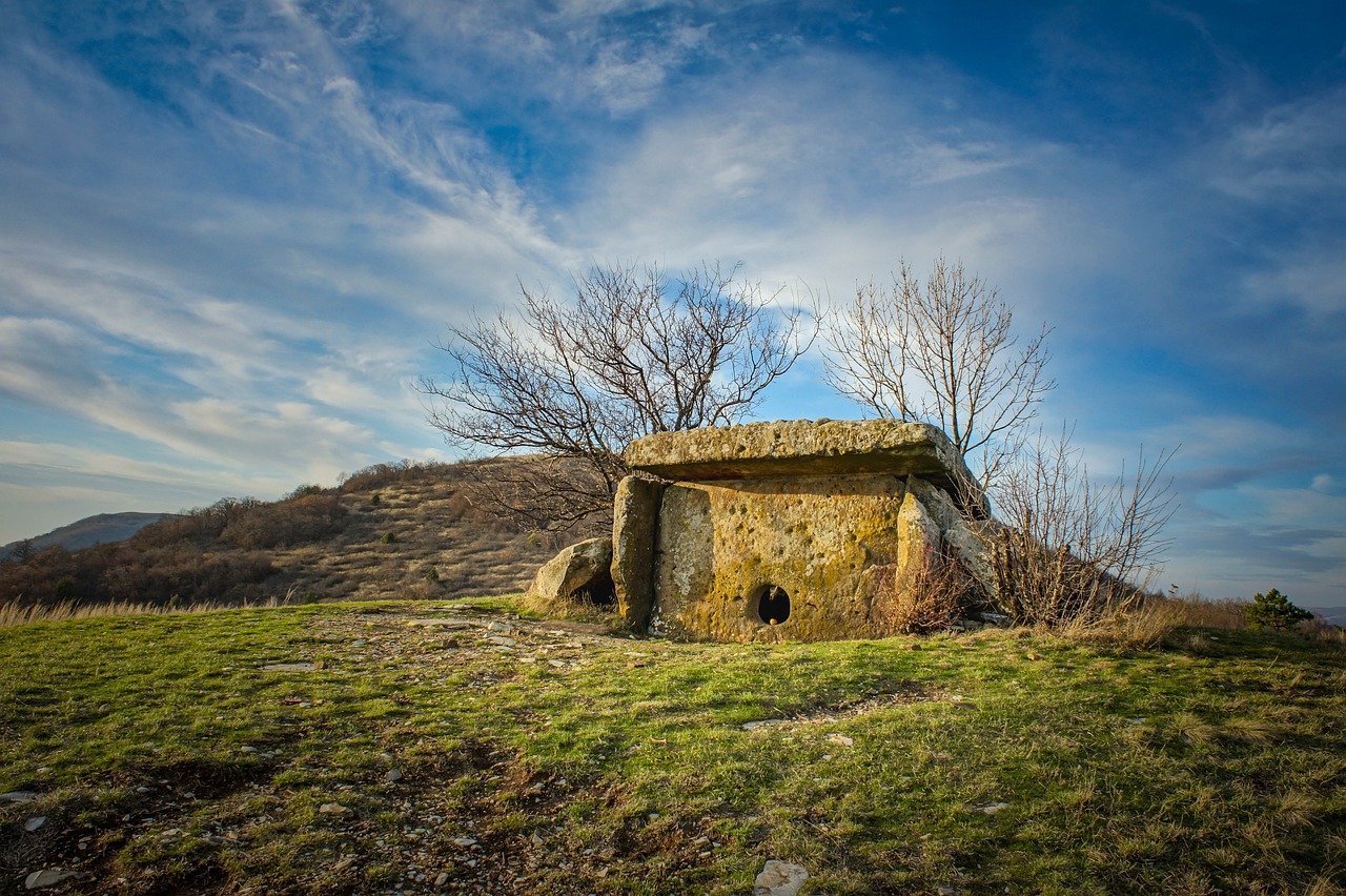 Tips for Photographing Historical Monuments with Impact